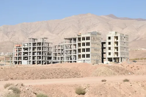 دولتهای مختلف وظیفه خودرا در ساماندهی مسکن رها کردند و کار دست سفته بازان افتاد